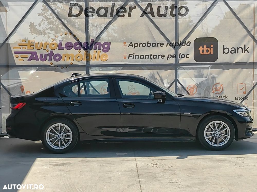 BMW Seria 3 330e xDrive AT PHEV - 11