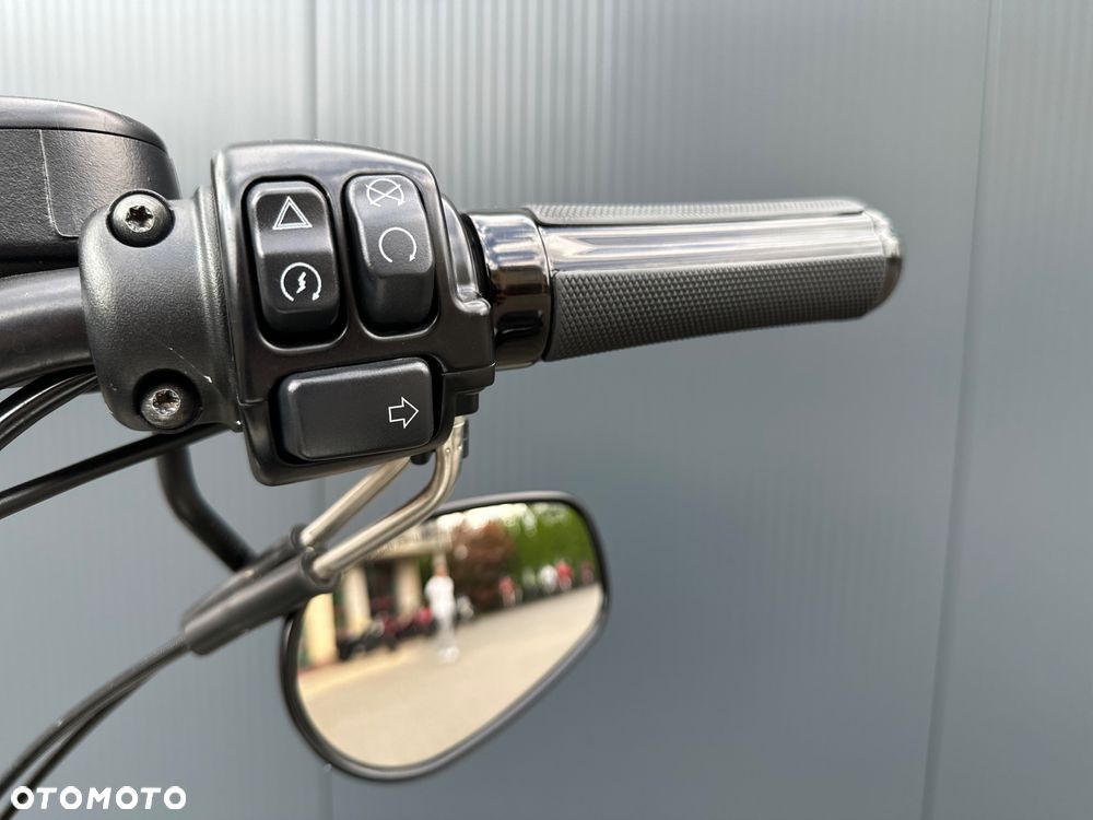 Harley-Davidson Sportster - 6