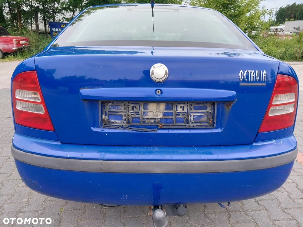 Skoda Octavia I FL Lift polift silnik 1.6 benzyna AEE 55kw drzwi klapa maska zderzak lusterko błotnik LF5K HB 4590 hak holowniczy szyba belka sanki pas przedni lampa maglownica próg blenda zamek klamka zegary skrzynia biegów panel sterownik moduł lewarek wydech tłumik NA CZĘŚCI WSZYSTKIE CZĘŚCI - 9
