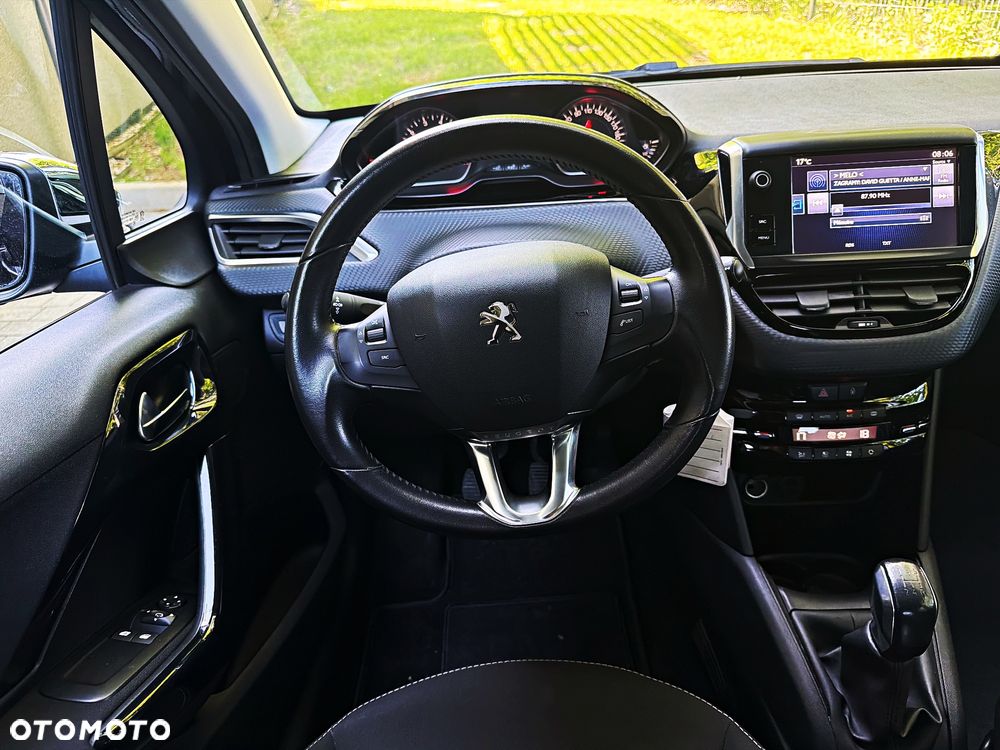 Peugeot 208 1.2 VTi Style - 35