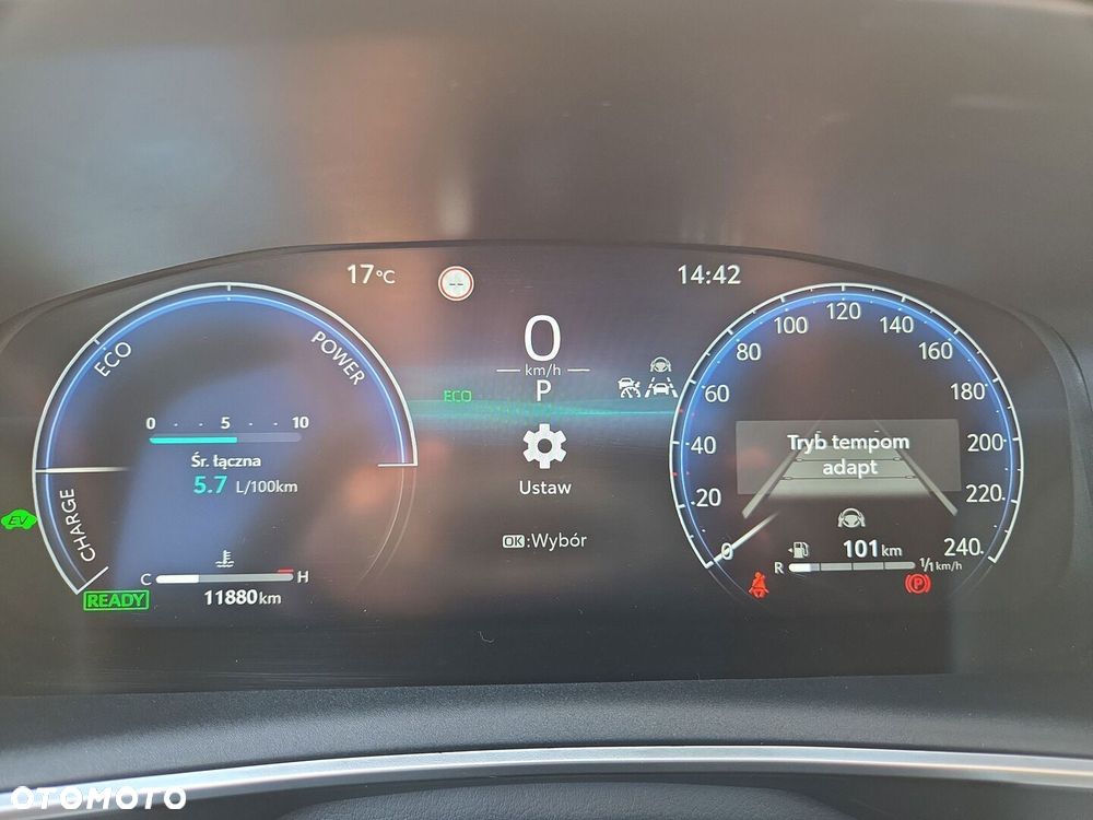 Toyota Corolla 1.8 Hybrid Style - 19