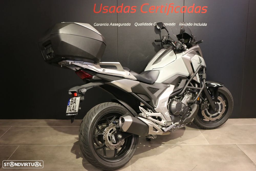 Honda NC700X - 8