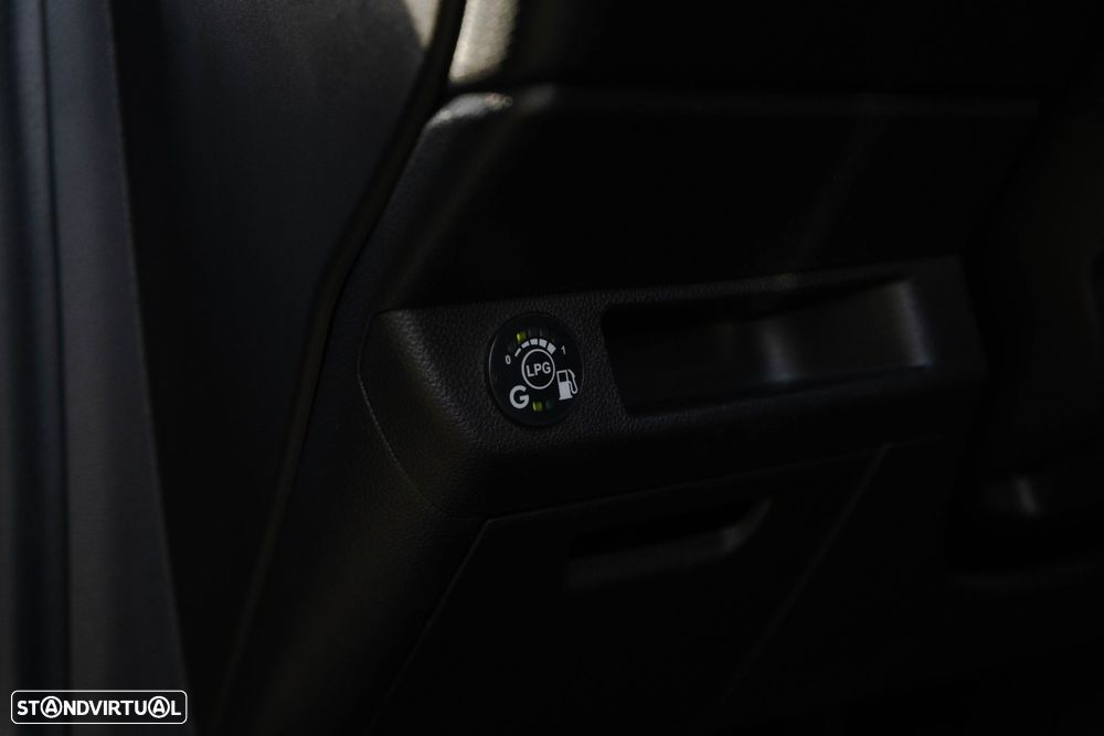 Renault Clio 1.0 TCe Zen Bi-Fuel - 12