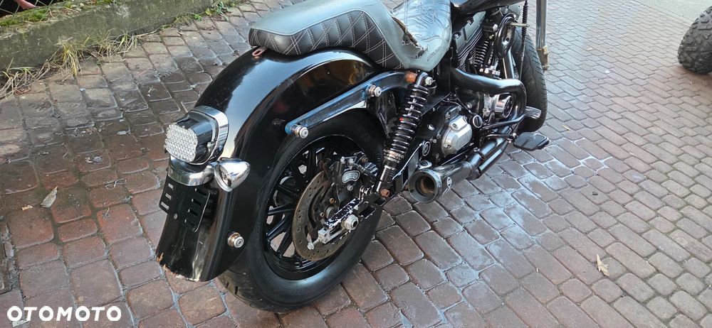 Harley-Davidson Dyna Street Bob - 24
