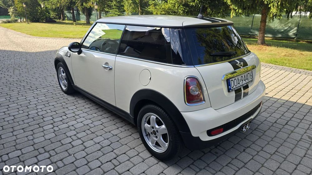 MINI ONE Standard - 6
