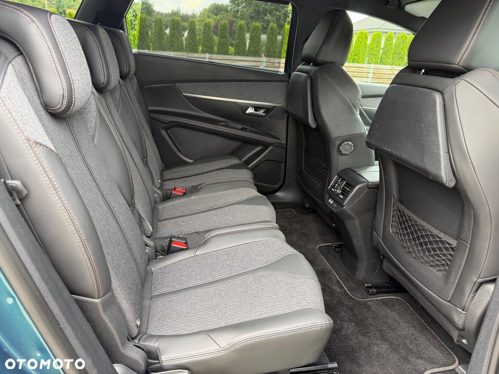 Peugeot 5008 THP 165 EAT6 Allure - 36