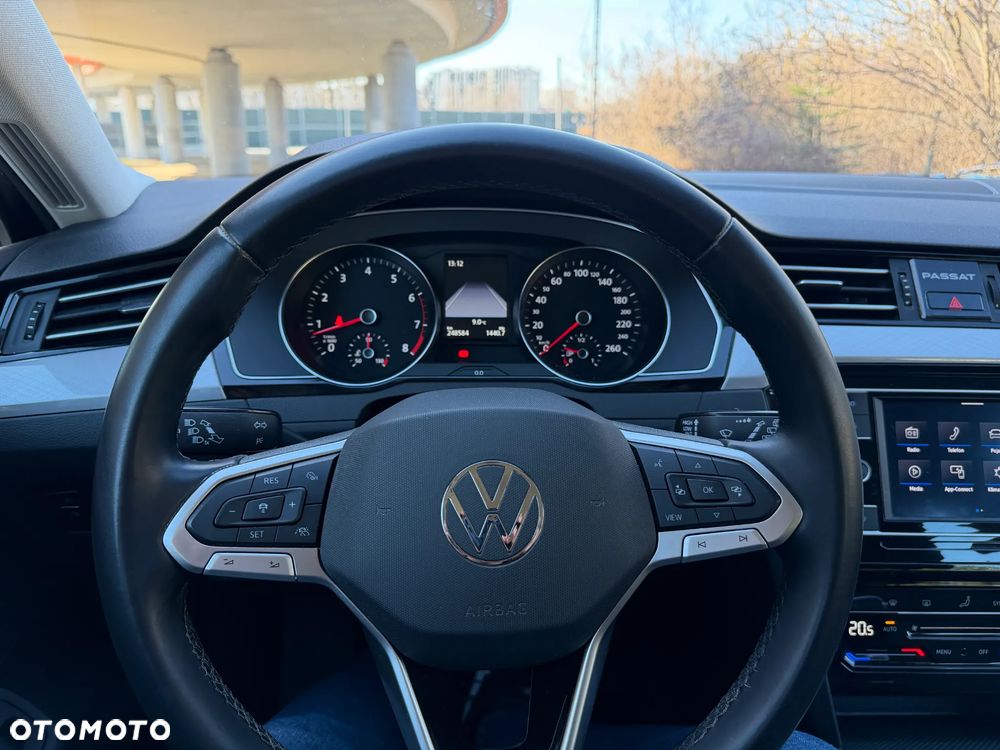 Volkswagen Passat 1.5 TSI EVO Business - 24