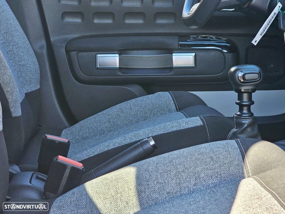 Citroën C3 1.2 PureTech Shine - 11