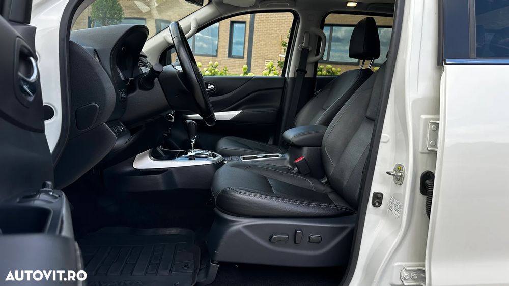 Nissan Navara Bi Turbo Double Cab N-Connecta Aut. - 11