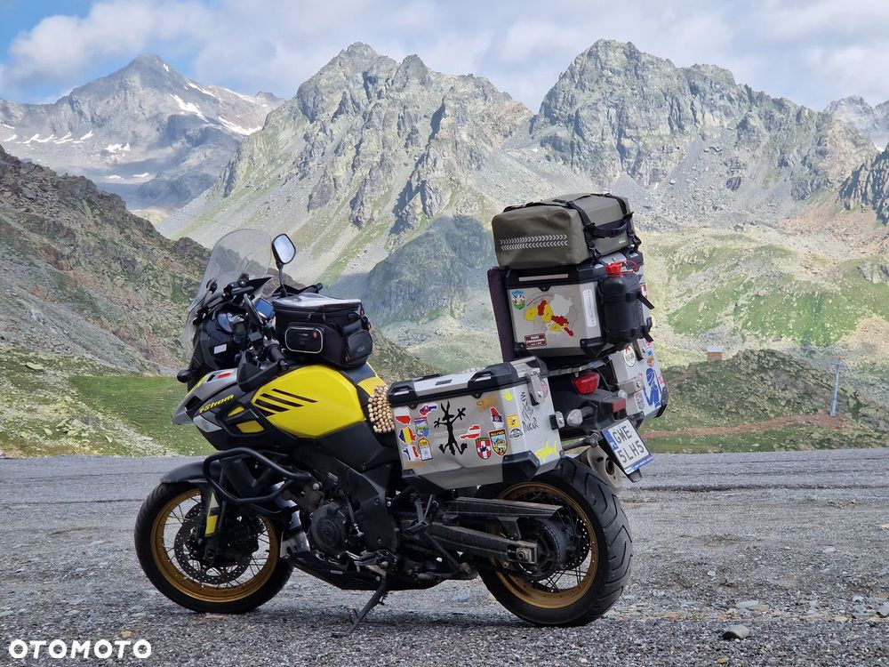 Suzuki V-STROM - 1