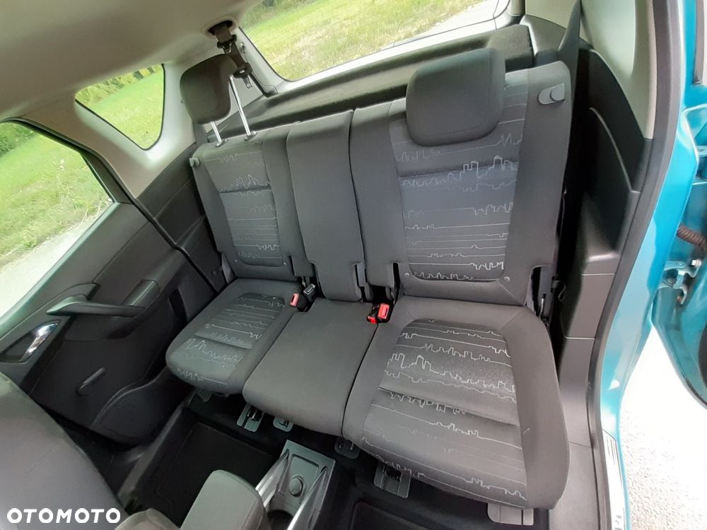 Opel Meriva - 17