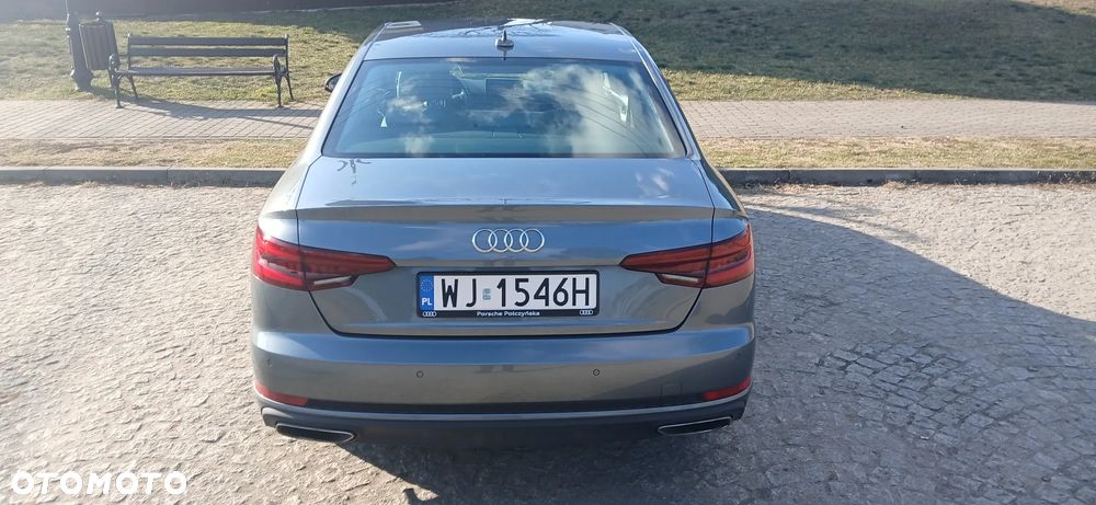 Audi A4 Limousine - 6