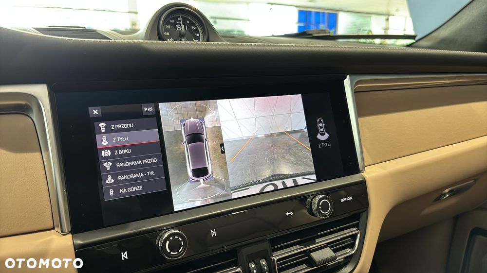 Porsche Macan Standard - 22