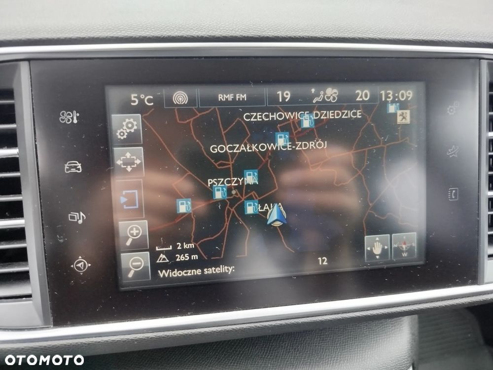 Peugeot 308 125 THP Allure - 28