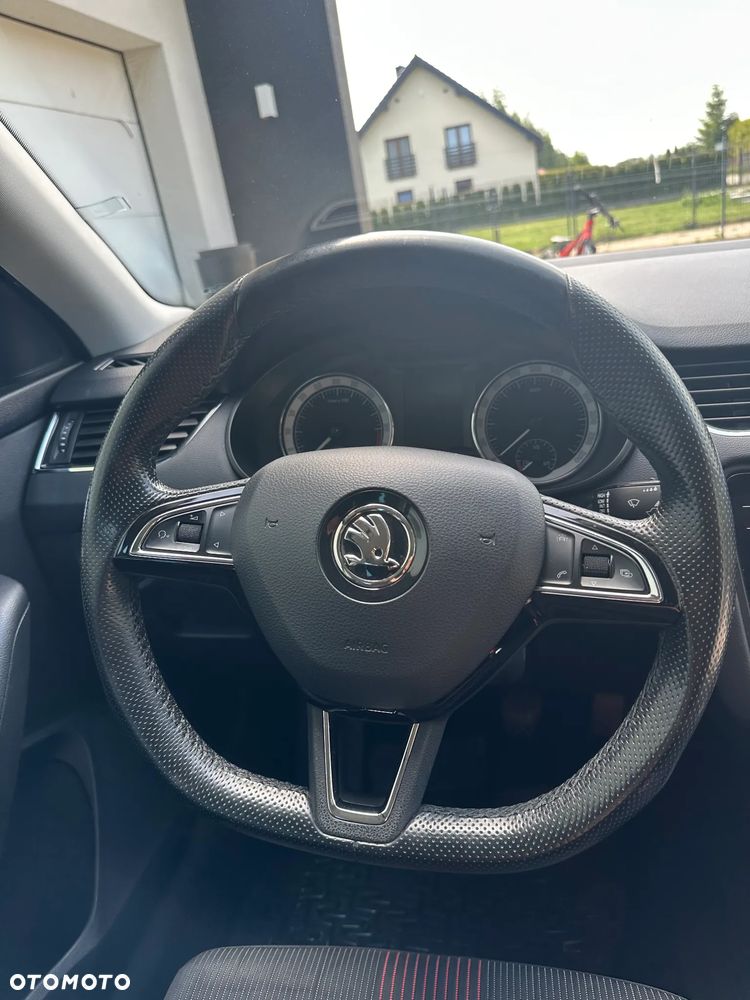 Skoda Octavia 2.0 TDI Elegance - 12