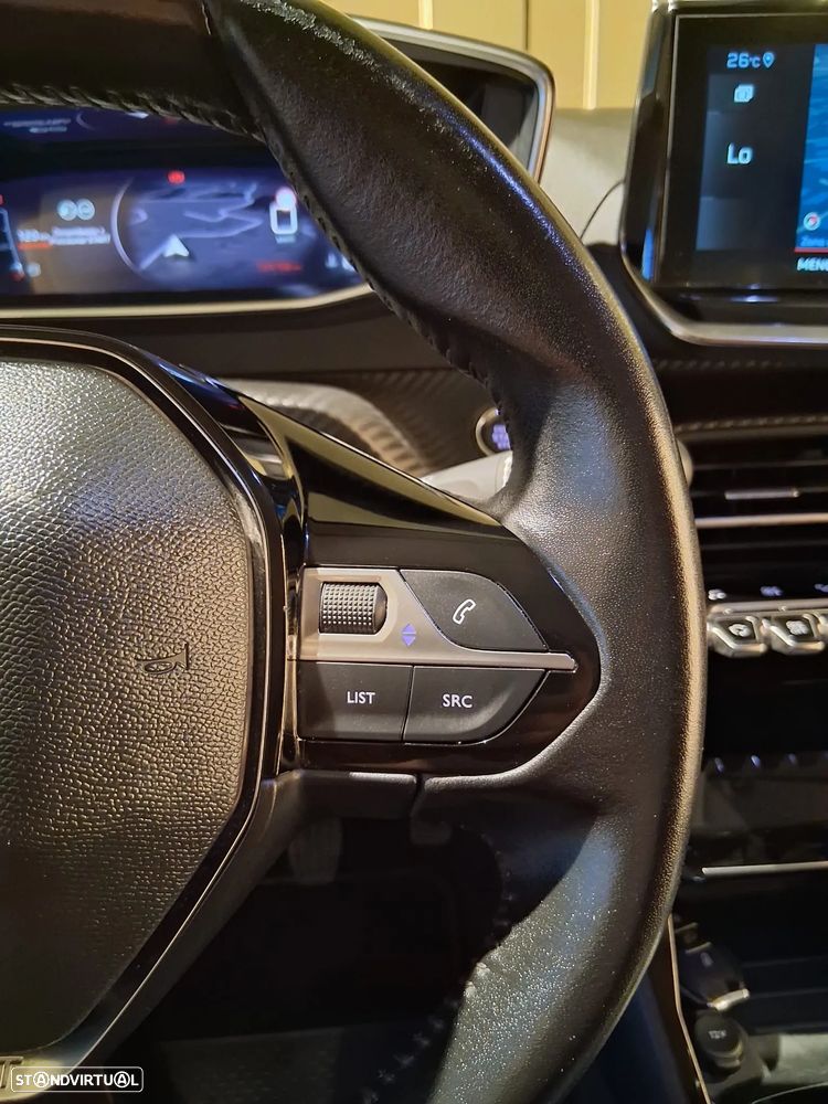 Peugeot 2008 1.5 BlueHDi Allure Pack - 39