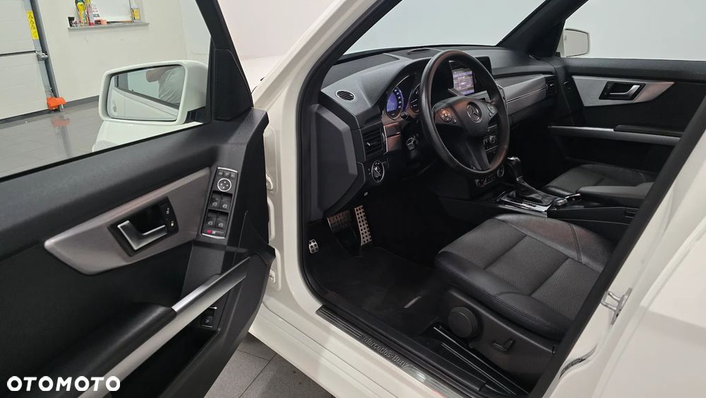 Mercedes-Benz GLK 220 CDI DPF BlueEFFICIENCY 7G-TRONIC - 5