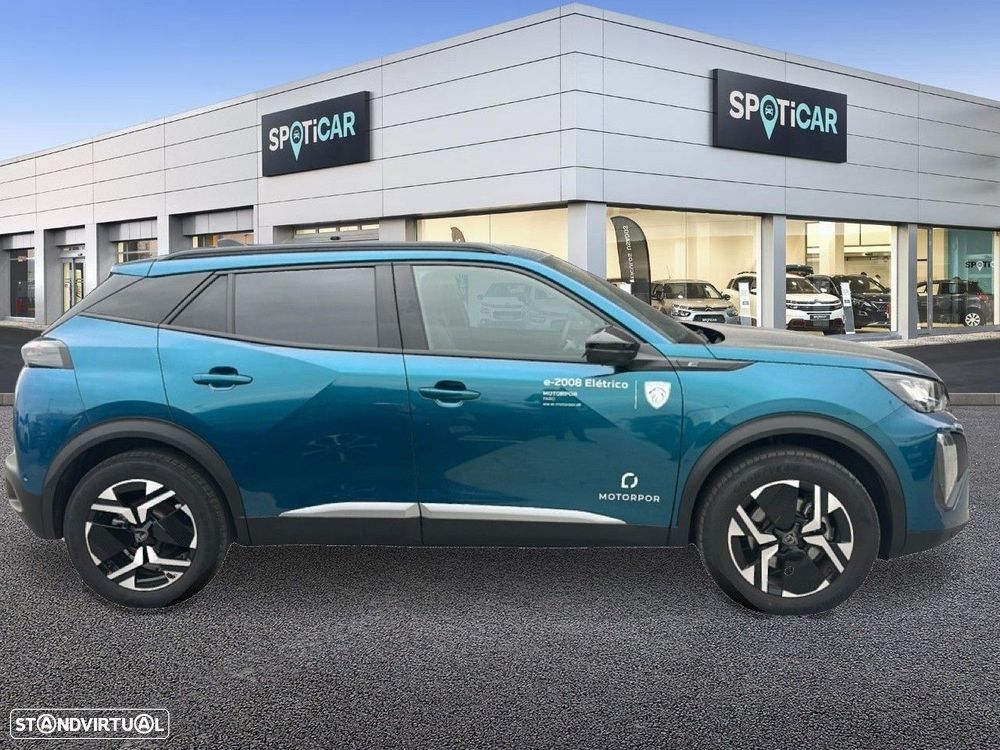 Peugeot e-2008 54 kWh Allure - 4