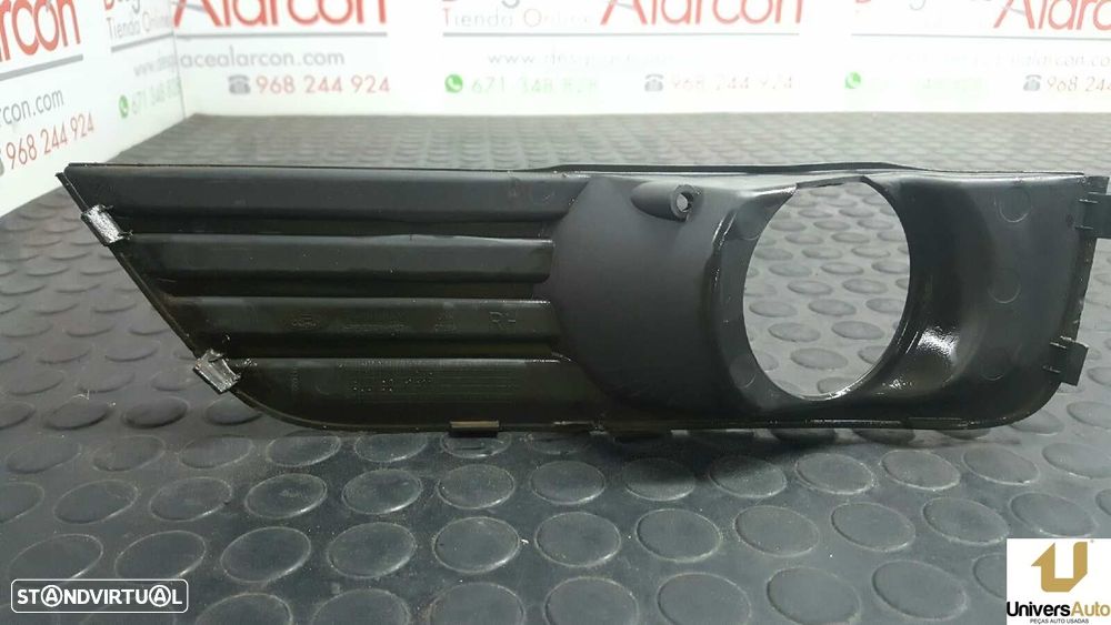 TRIM DO FAROL DE NEVOEIRO FORD FOCUS BERLINA (CAP) GHIA - 2