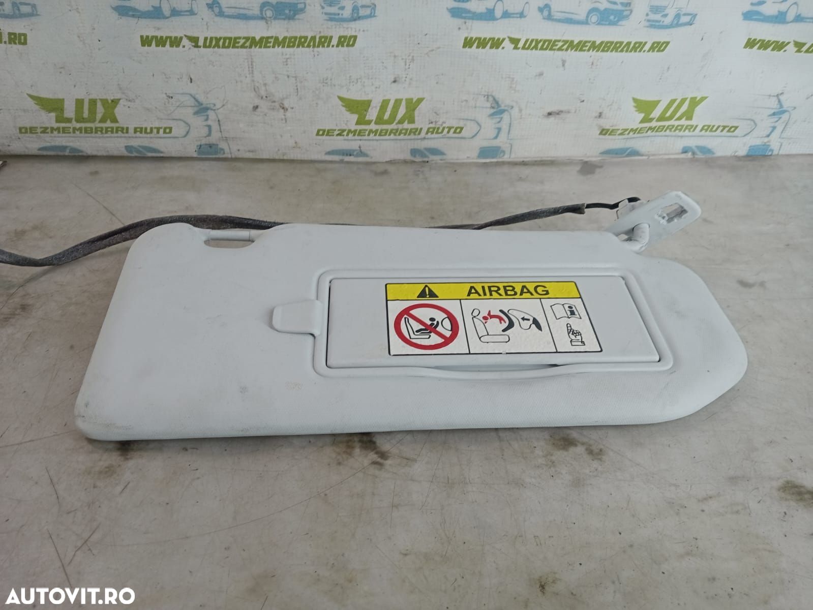 Parasolar dreapta Peugeot 308 T9 [2013 - 2017] 2.0 HDI AHR - 1