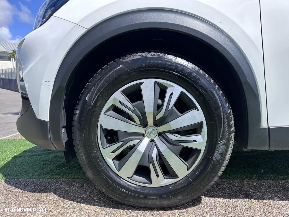 Peugeot 2008 1.5 BlueHDi Style - 20