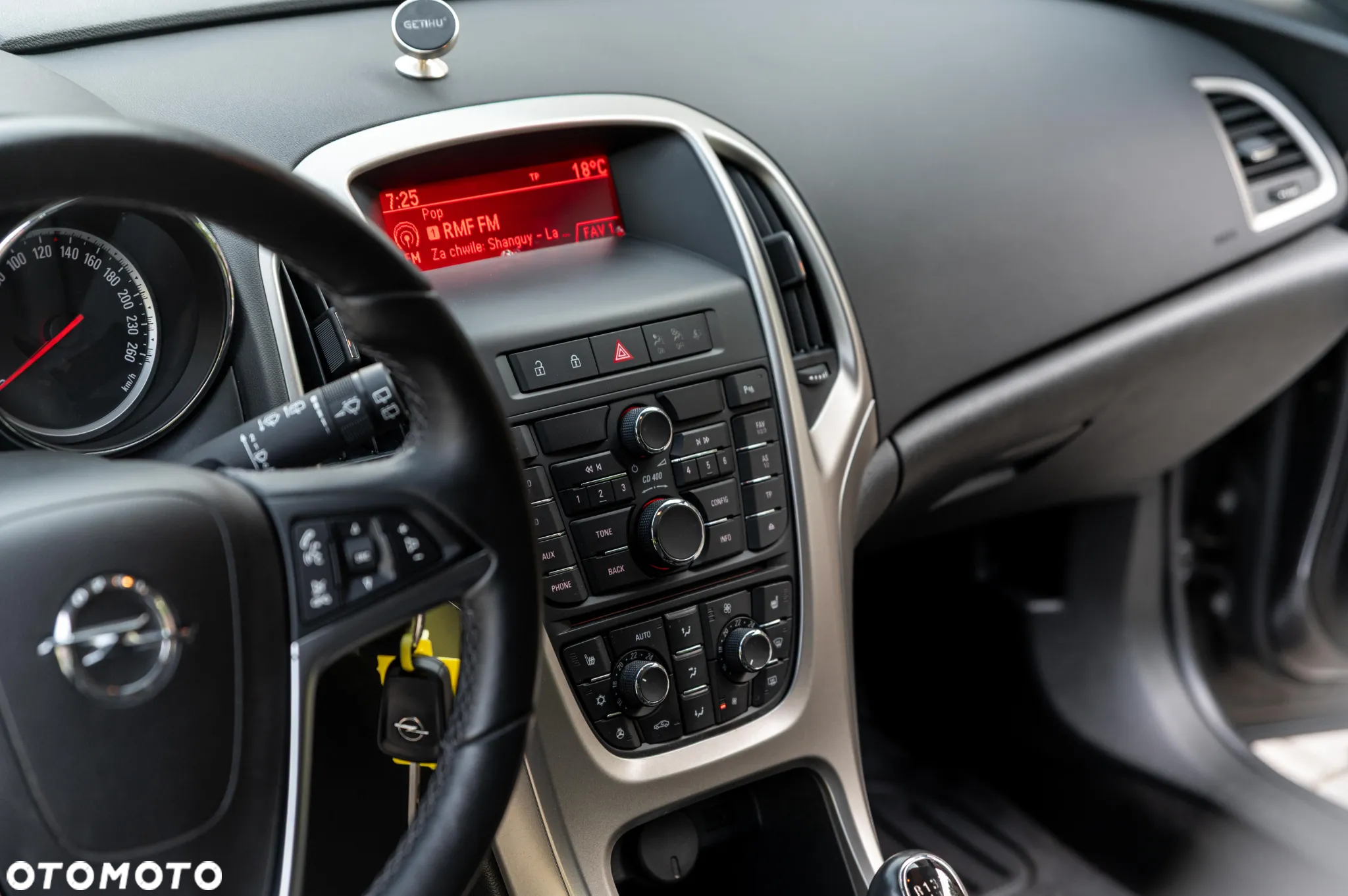 Opel Astra - 34
