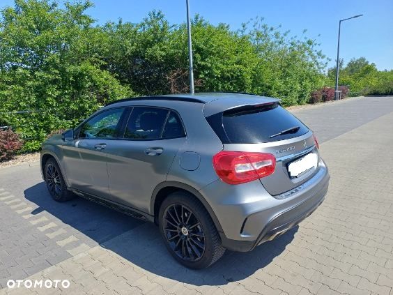 Mercedes-Benz GLA 250 7G-DCT Peak Edition - 5