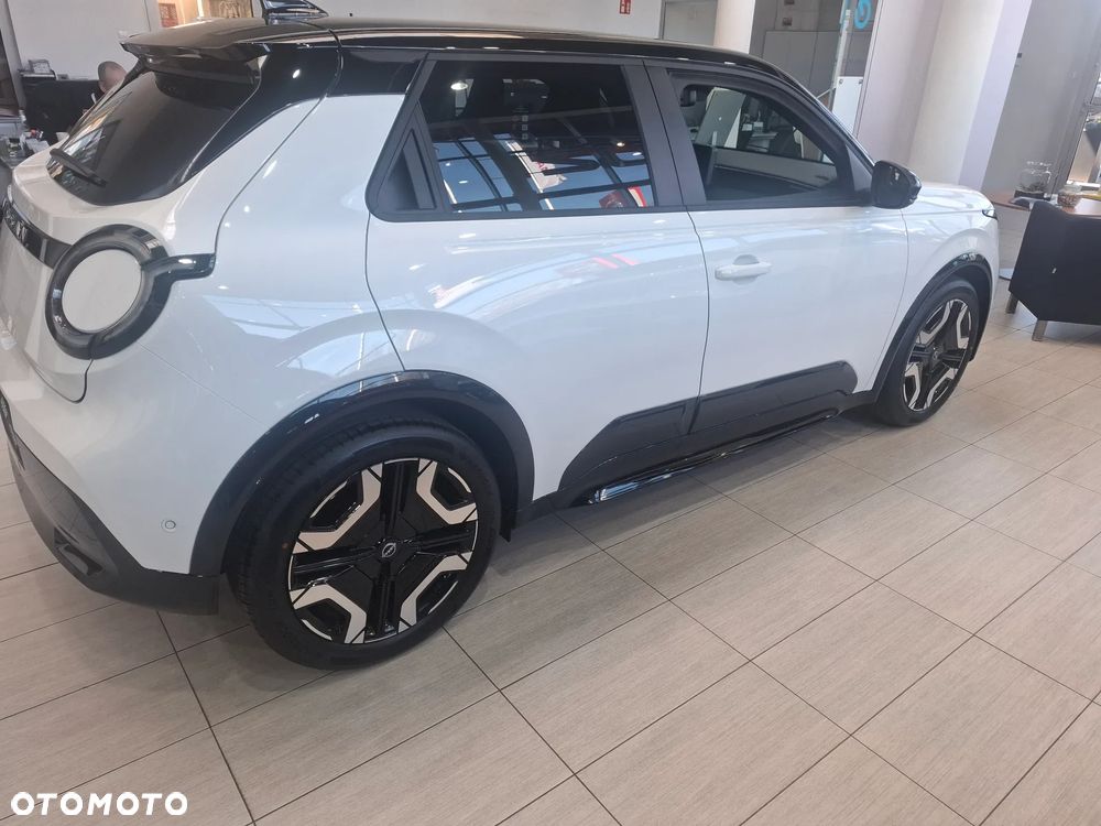 Nissan Micra 40kWh Evolve - 3