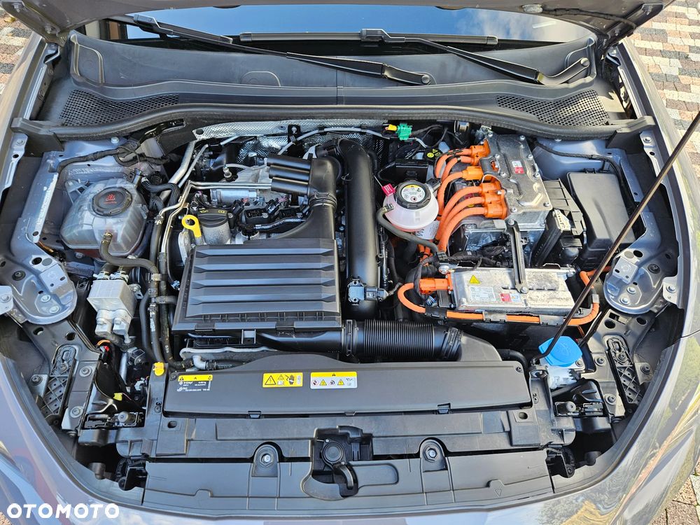 Cupra Leon Sportstourer 1.5 eTSI DSG - 33