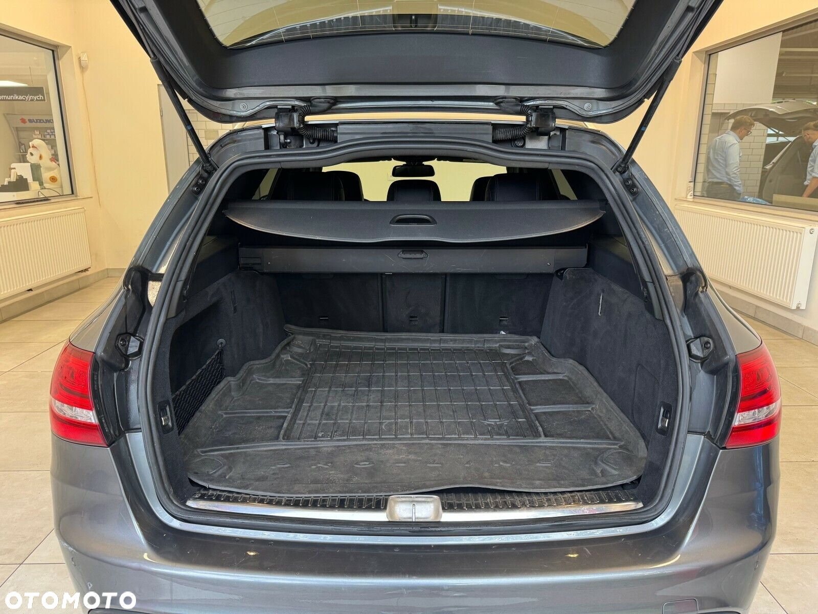 Mercedes-Benz Klasa C 200 4-Matic 7G-TRONIC - 23