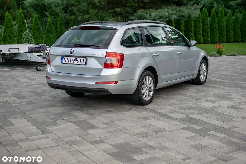 Skoda Octavia - 22