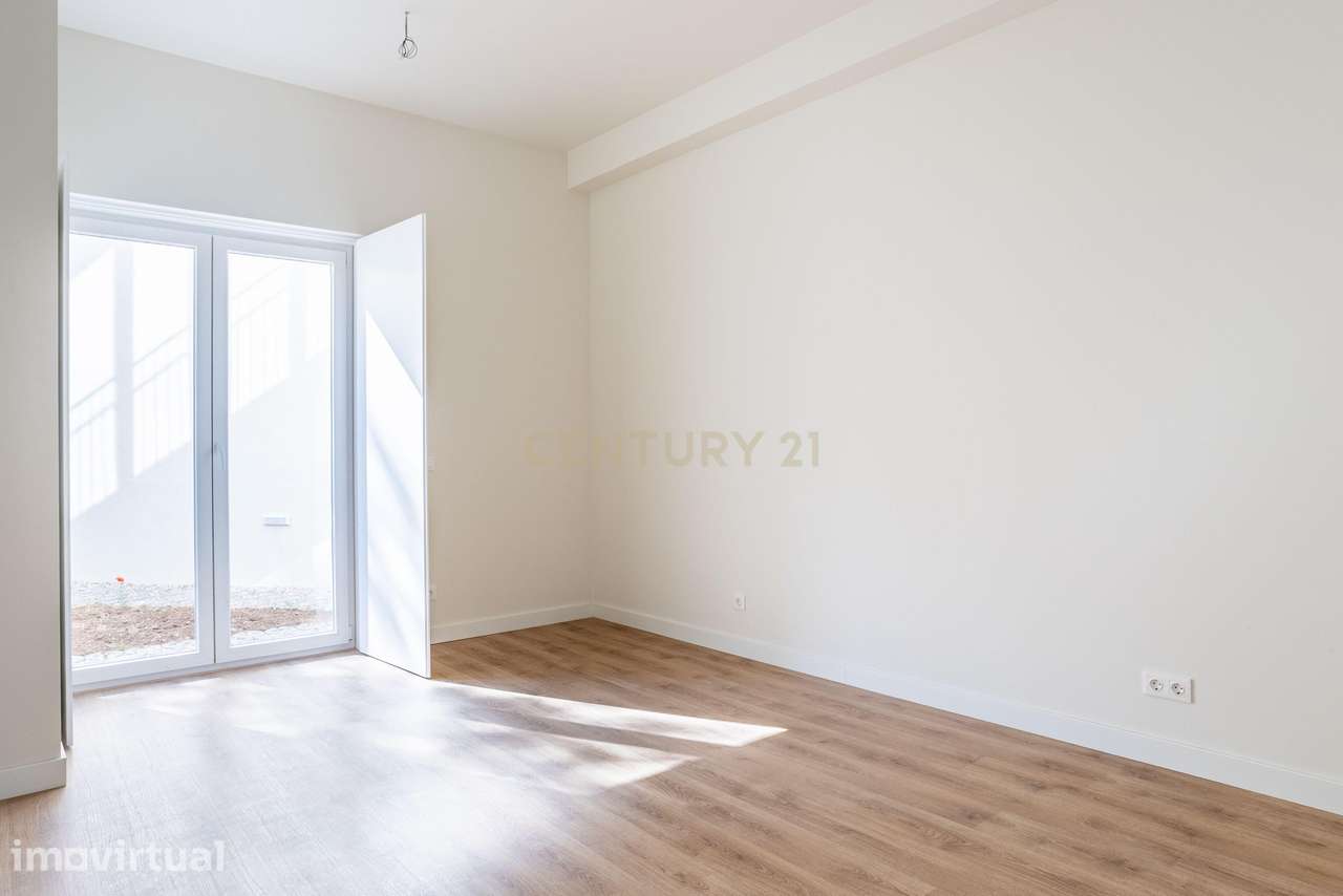 Apartamento T2 NOVO para Venda, em Campolide – Construção de Excelênci - Grande imagem: 2/23