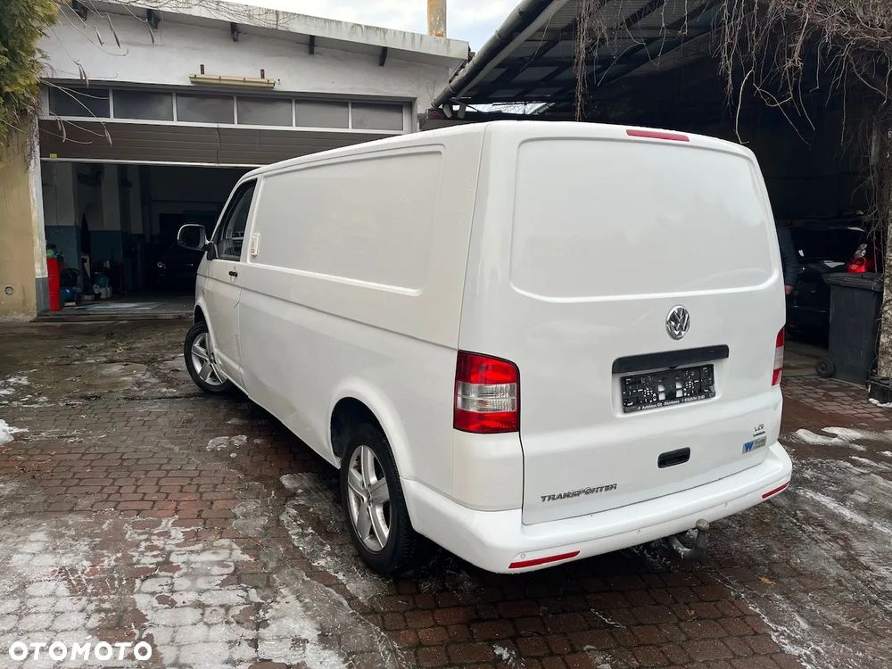 Volkswagen Transporter - 4
