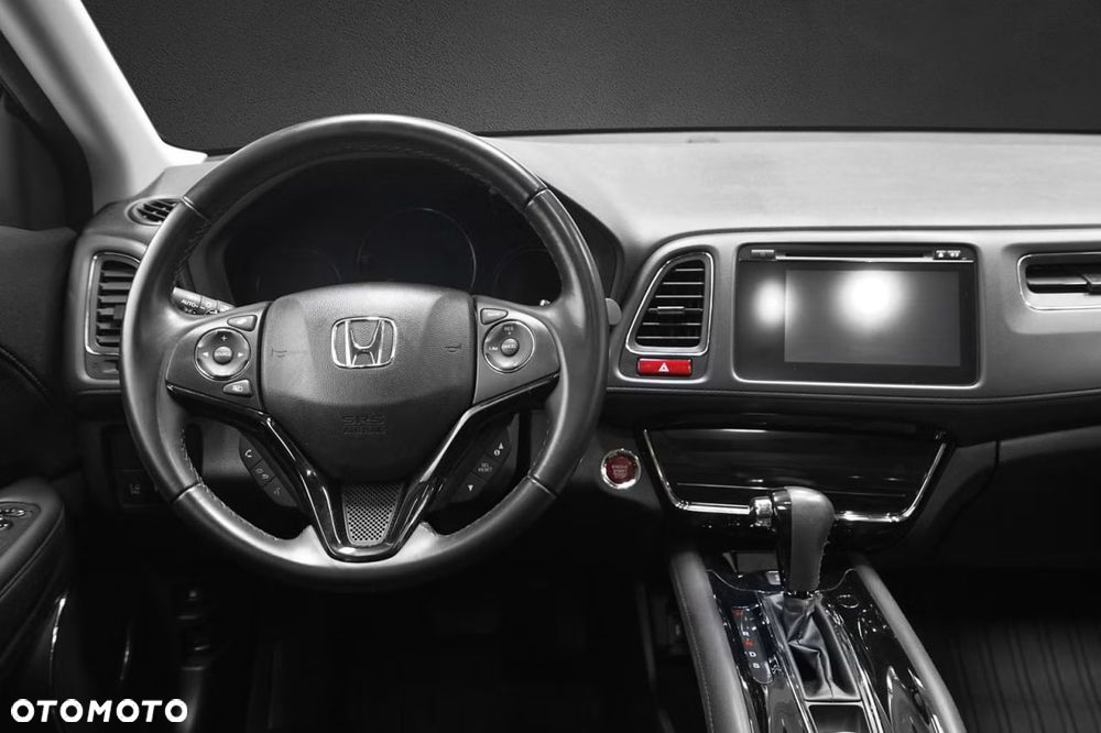Honda HR-V 1.5 Executive (ADAS) CVT - 24
