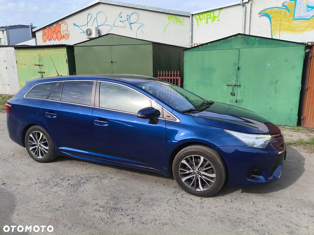 Toyota Avensis 2.0 D-4D Active Business - 10