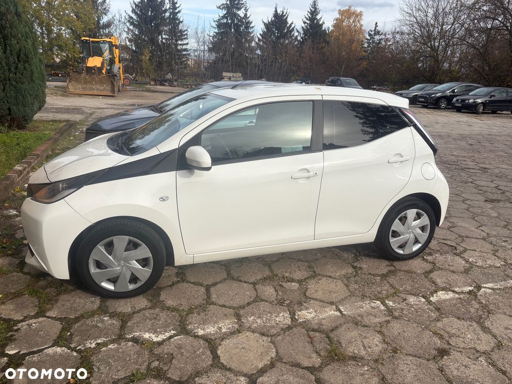 Toyota Aygo 1.0 VVT-i Sprint EU6 - 1