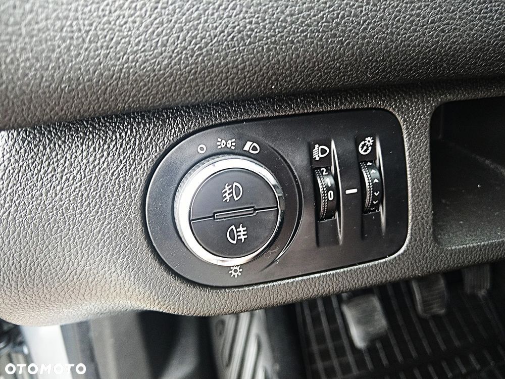 Opel Meriva 2011