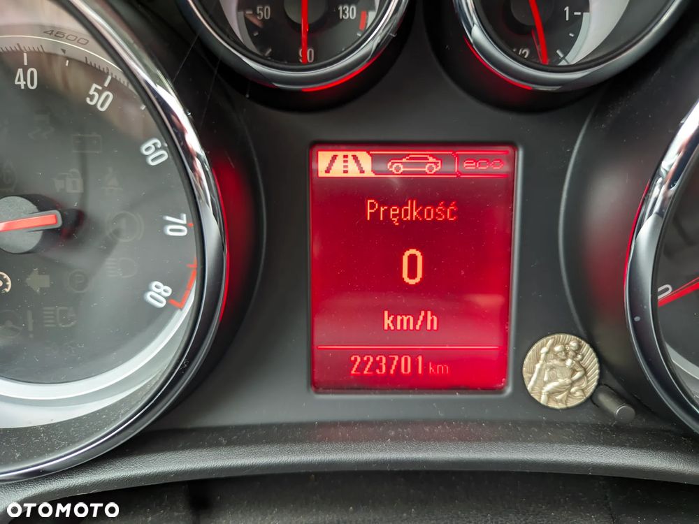 Opel Astra 1.4 T Enjoy - 11