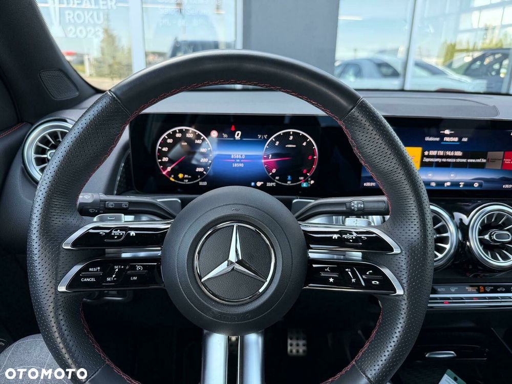 Mercedes-Benz GLB 200 d 4-Matic AMG Line 8G-DCT - 7