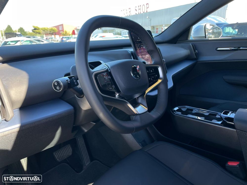 Volvo EX30 69 kWh Single Motor Extended Range Core - 7