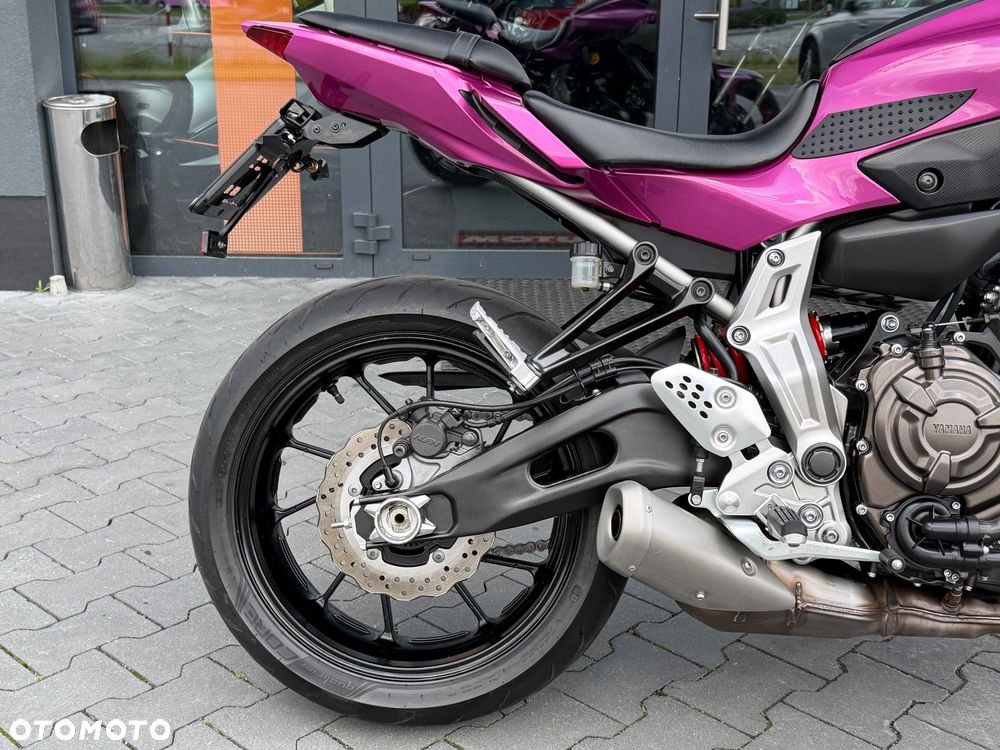 Yamaha MT - 6