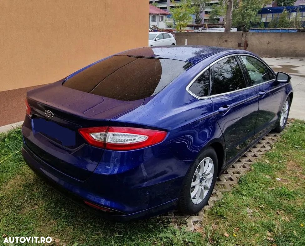 Ford Mondeo 2.0 HEV Titanium - 6