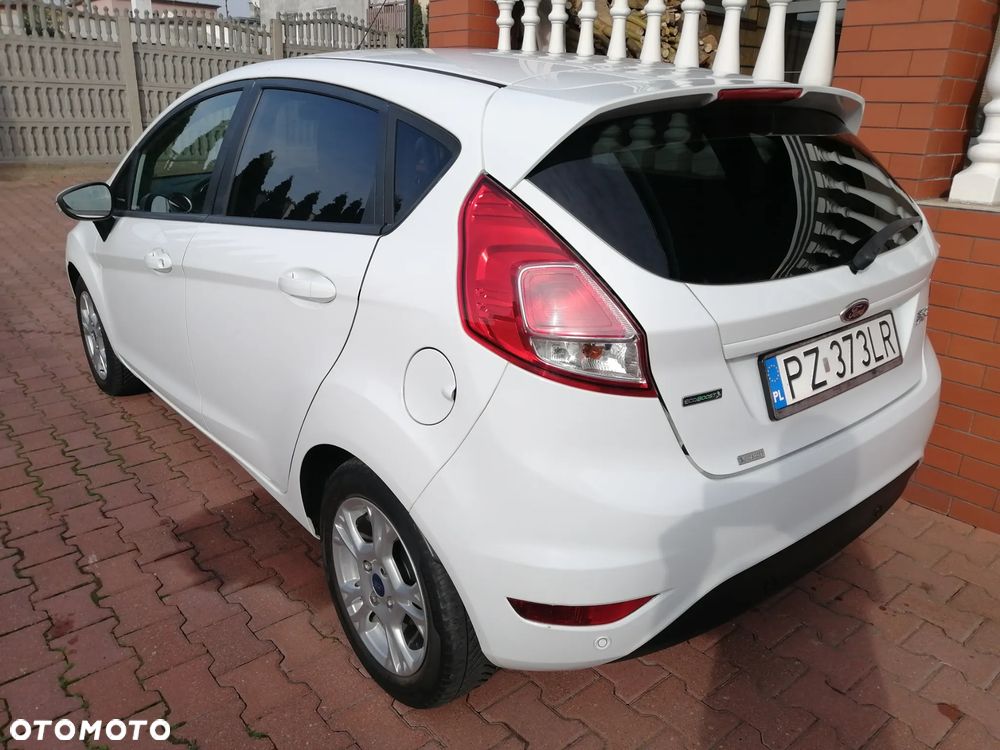 Ford Fiesta - 3