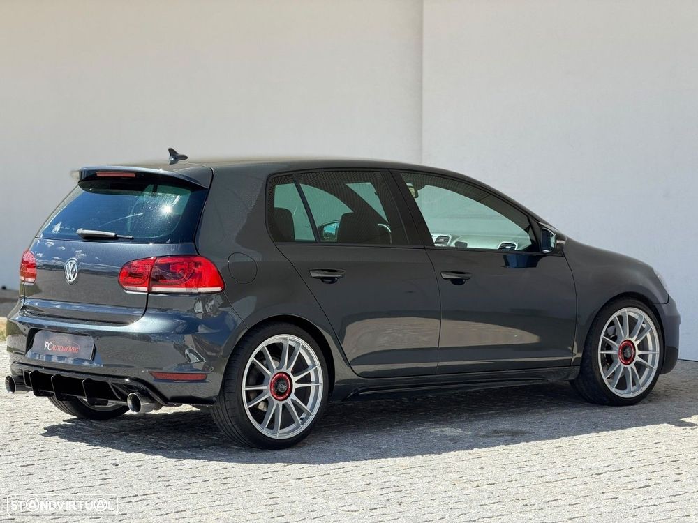 VW Golf 2.0 GTI DSG - 5