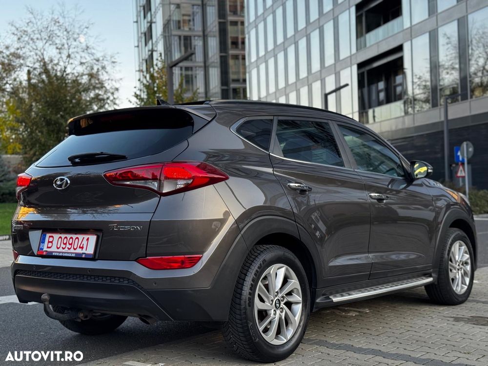 Hyundai Tucson - 4