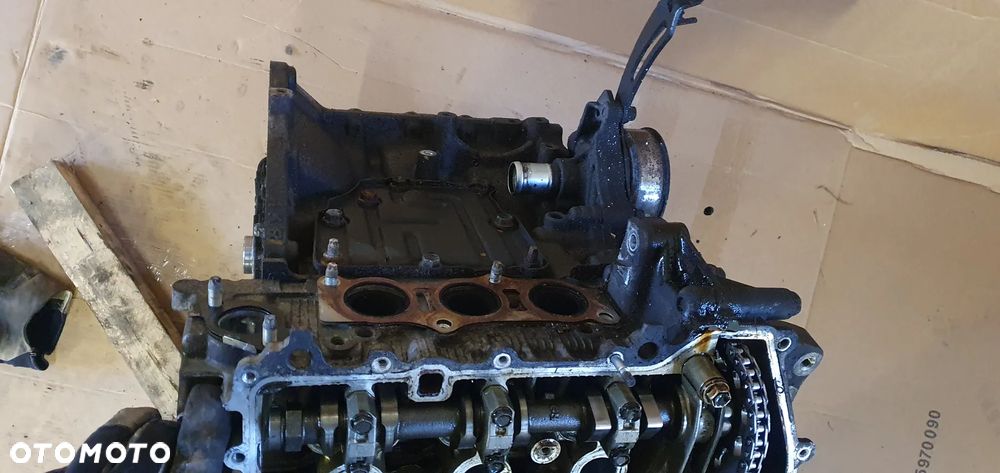 Silnik słupek blok silnika Toyota Aygo 1.0 1KR-B52 - 6