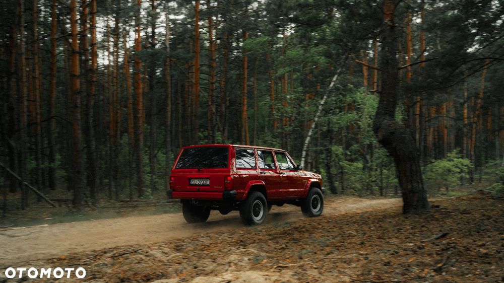 Jeep Cherokee 4.0 Limited - 6