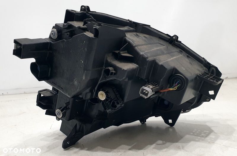 Mitsubishi Eclipse Cross Reflektor Lewy - 3