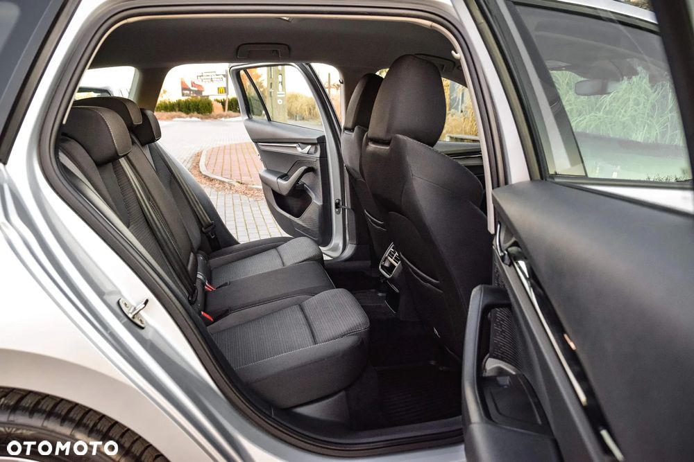 Skoda Octavia 1.5 TSI ACT Ambition - 24