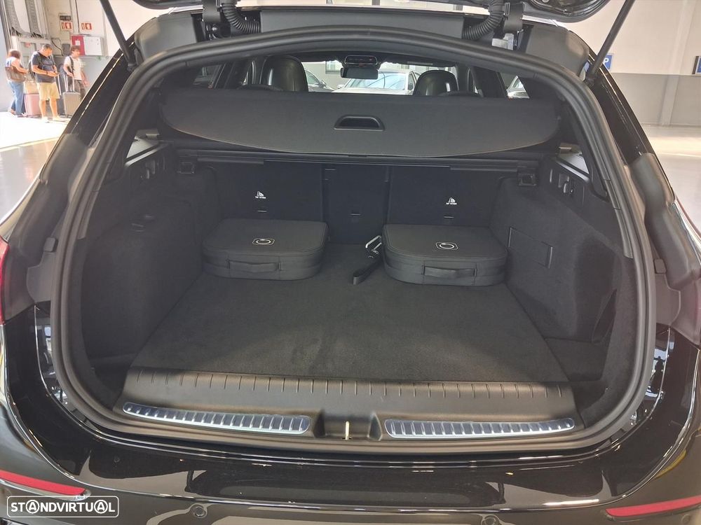 Mercedes-Benz C 300 de AMG Line - 14